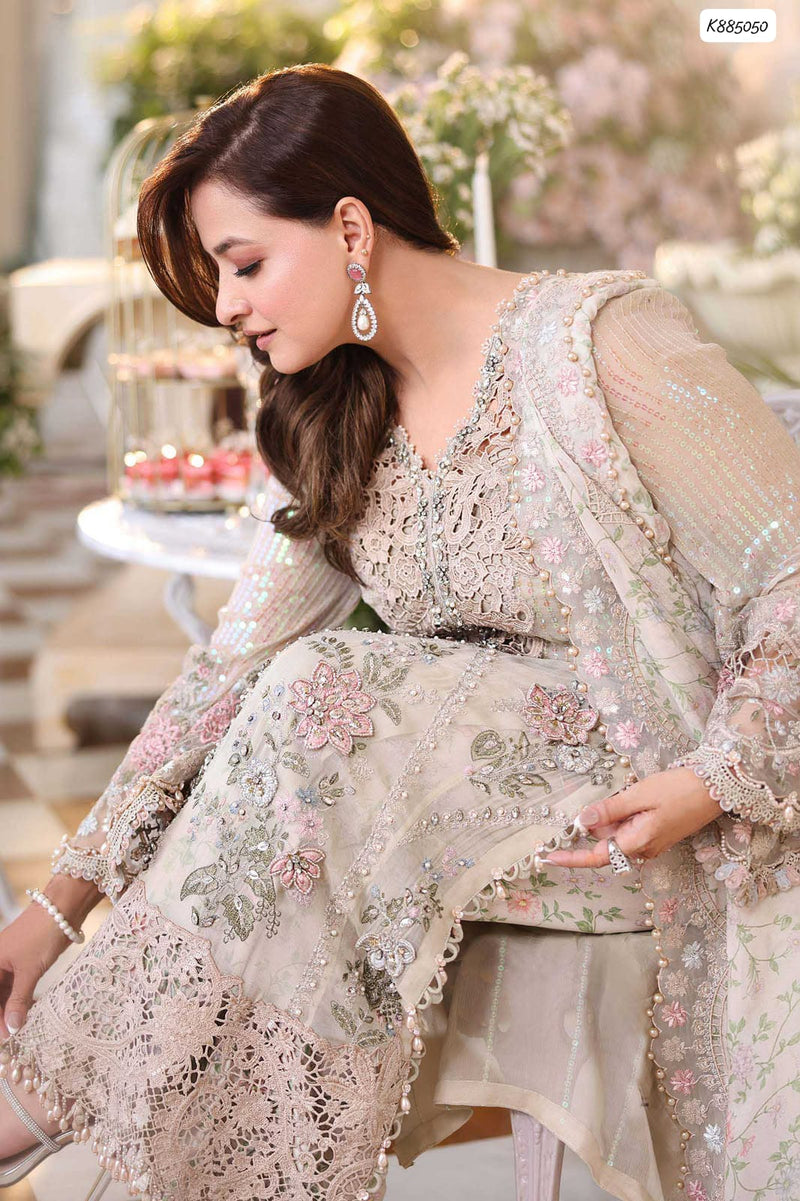 BRI-U76 EMBROIDERED 3PC SUIT