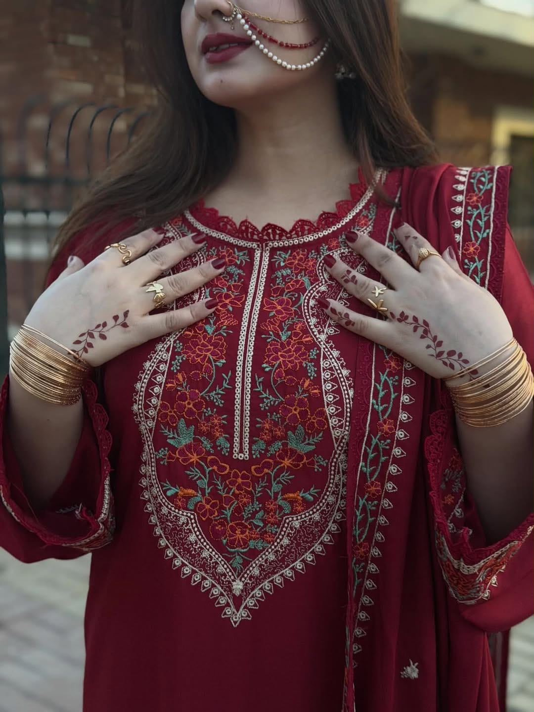 HEAVY EMBROIDERED 3PU SUIT