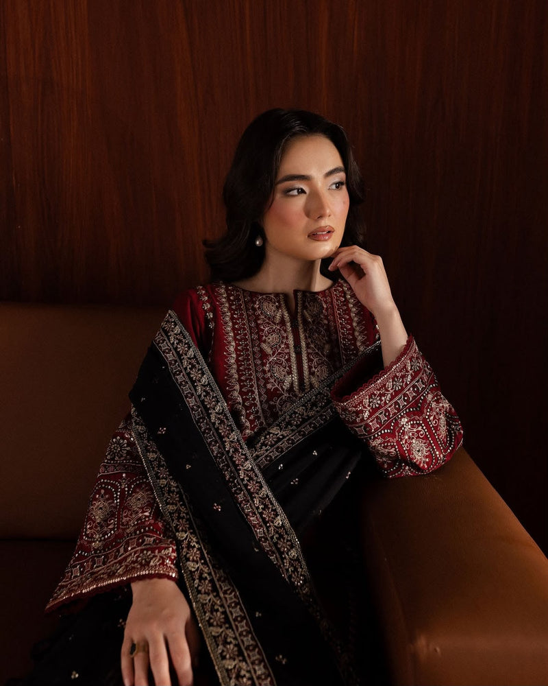 DHANK EMBROIDERED 3PC SUIT